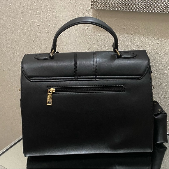 NWT MARC NEW YORK ANDREW MARC BRIEFCASE BAG IN BLACK & GOLD HARDWARE - Picture 4 of 9